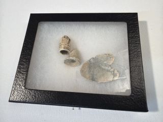 Lot of 2 bullets and misc artifact